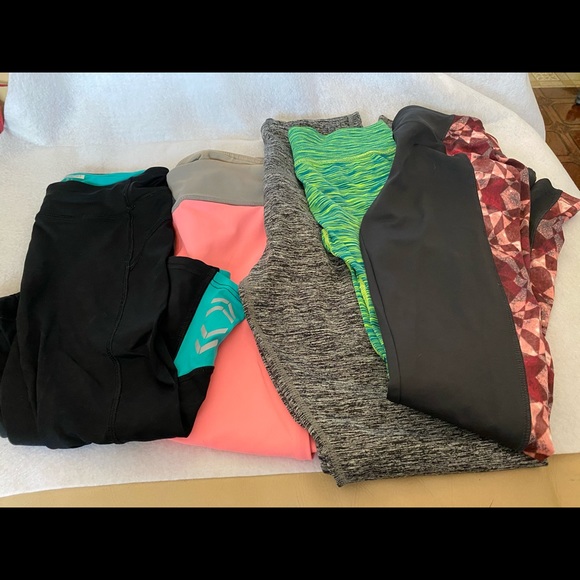 Forever 21 Pants - SOLD SET of 5 FOREVER 21 Active LEGGINGS sz XS S